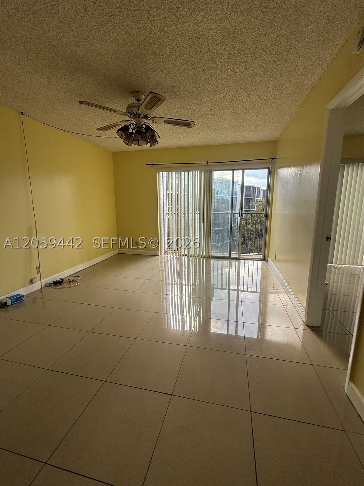 Miramar photo 1