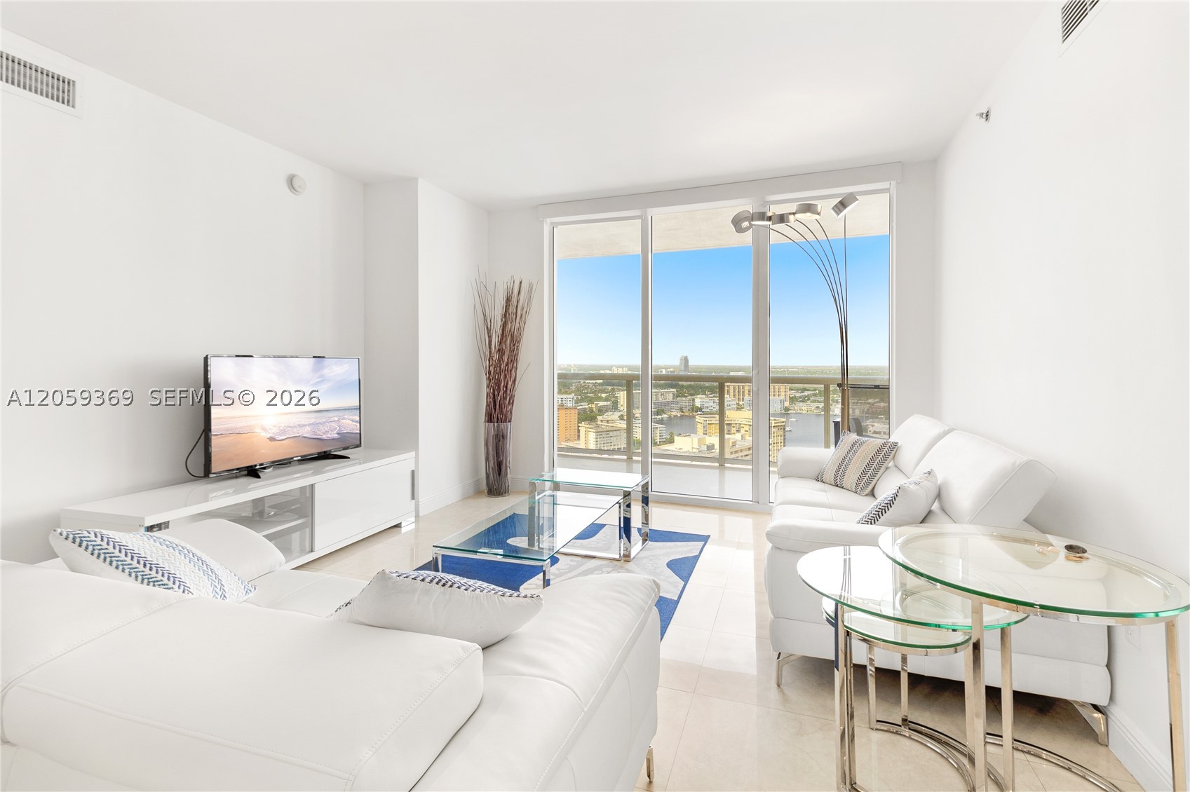 Hallandale Beach photo 4