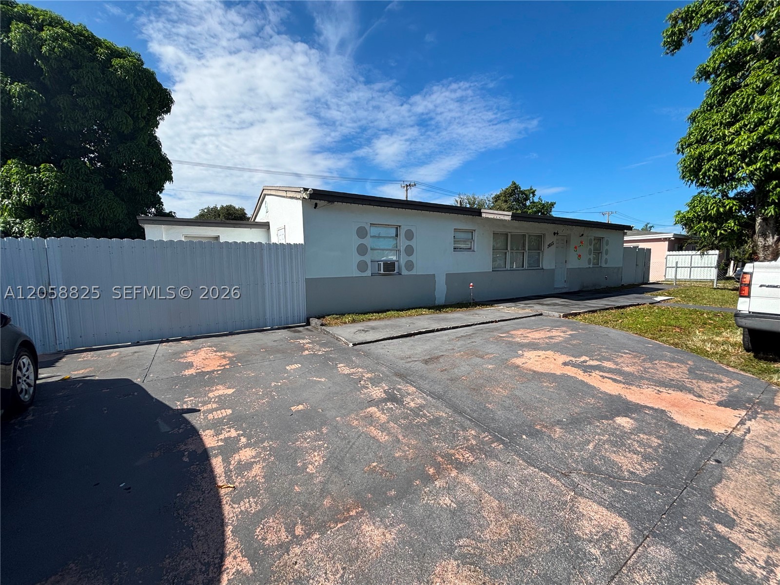 Miami Gardens photo 1