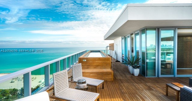 Miami Beach photo 2
