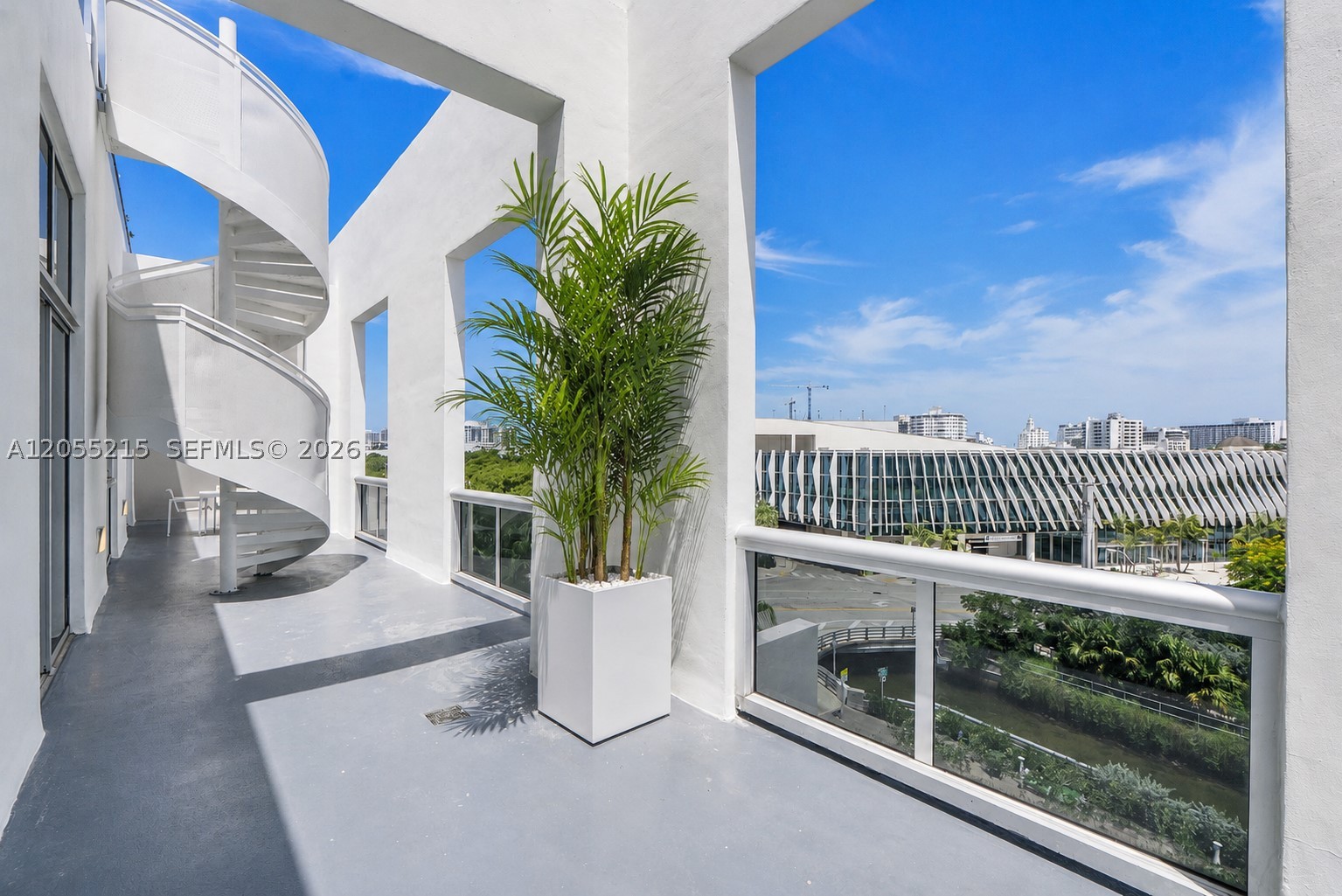 Miami Beach photo 3