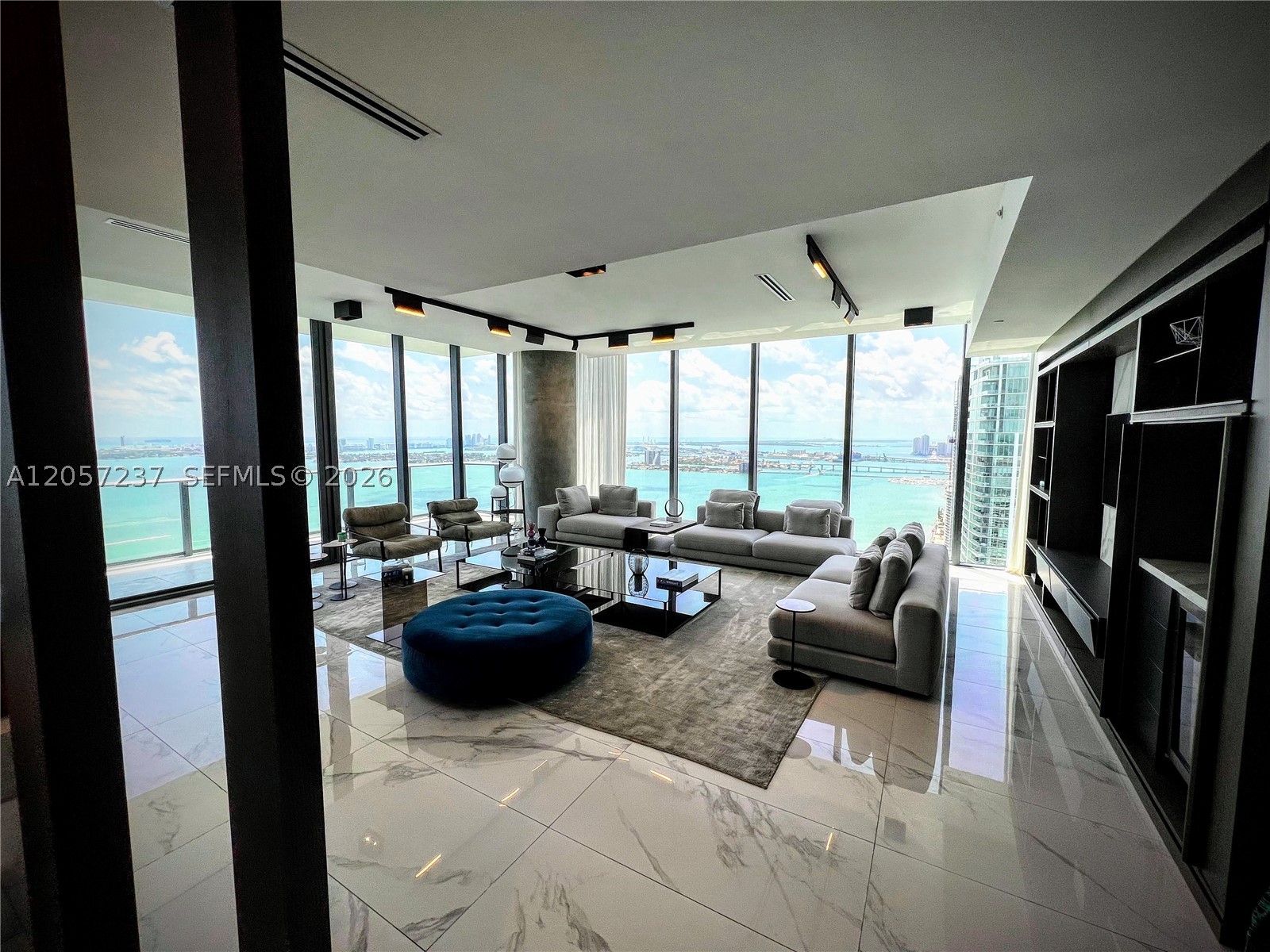 Miami photo 3