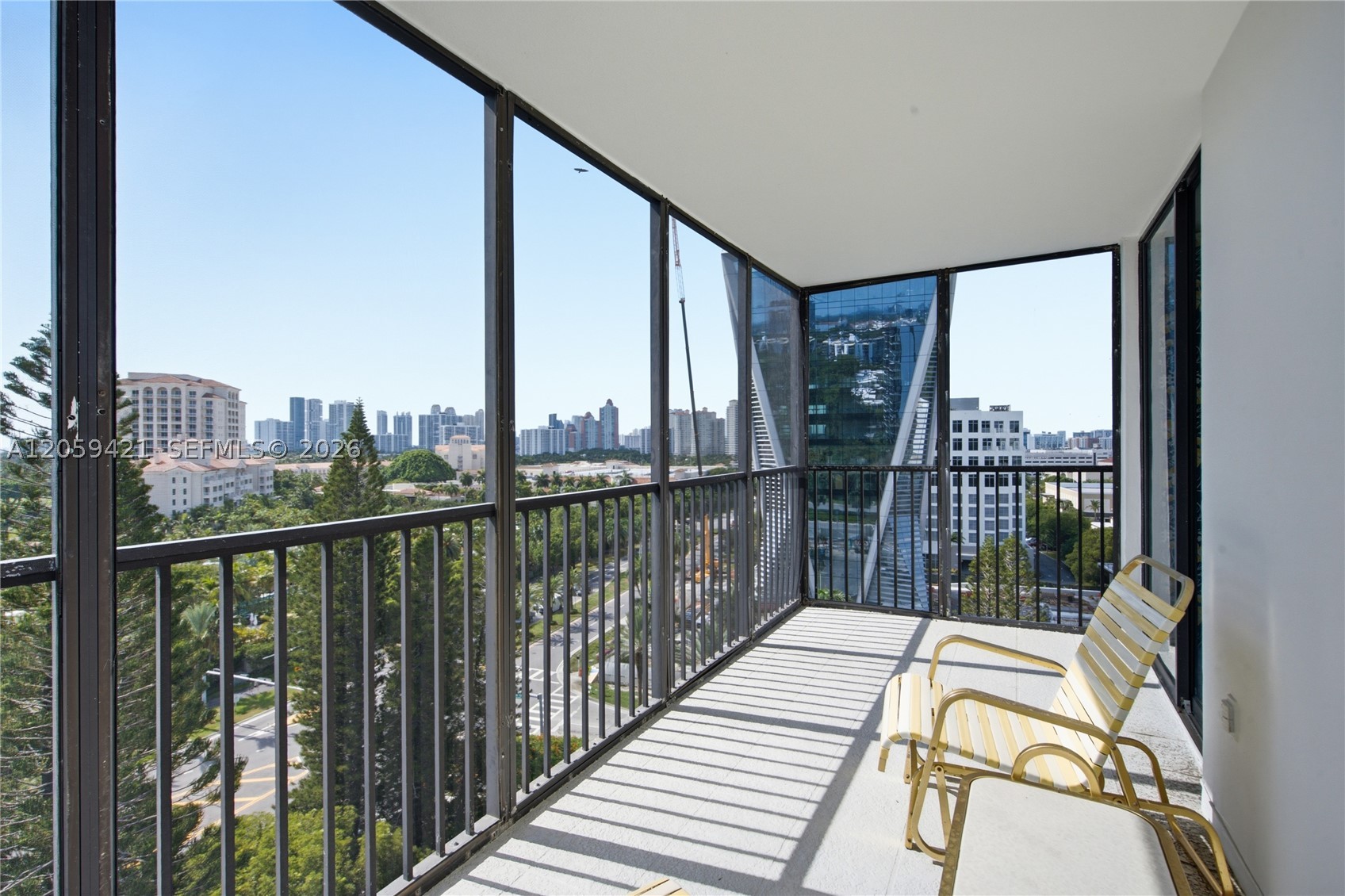 Aventura photo 4