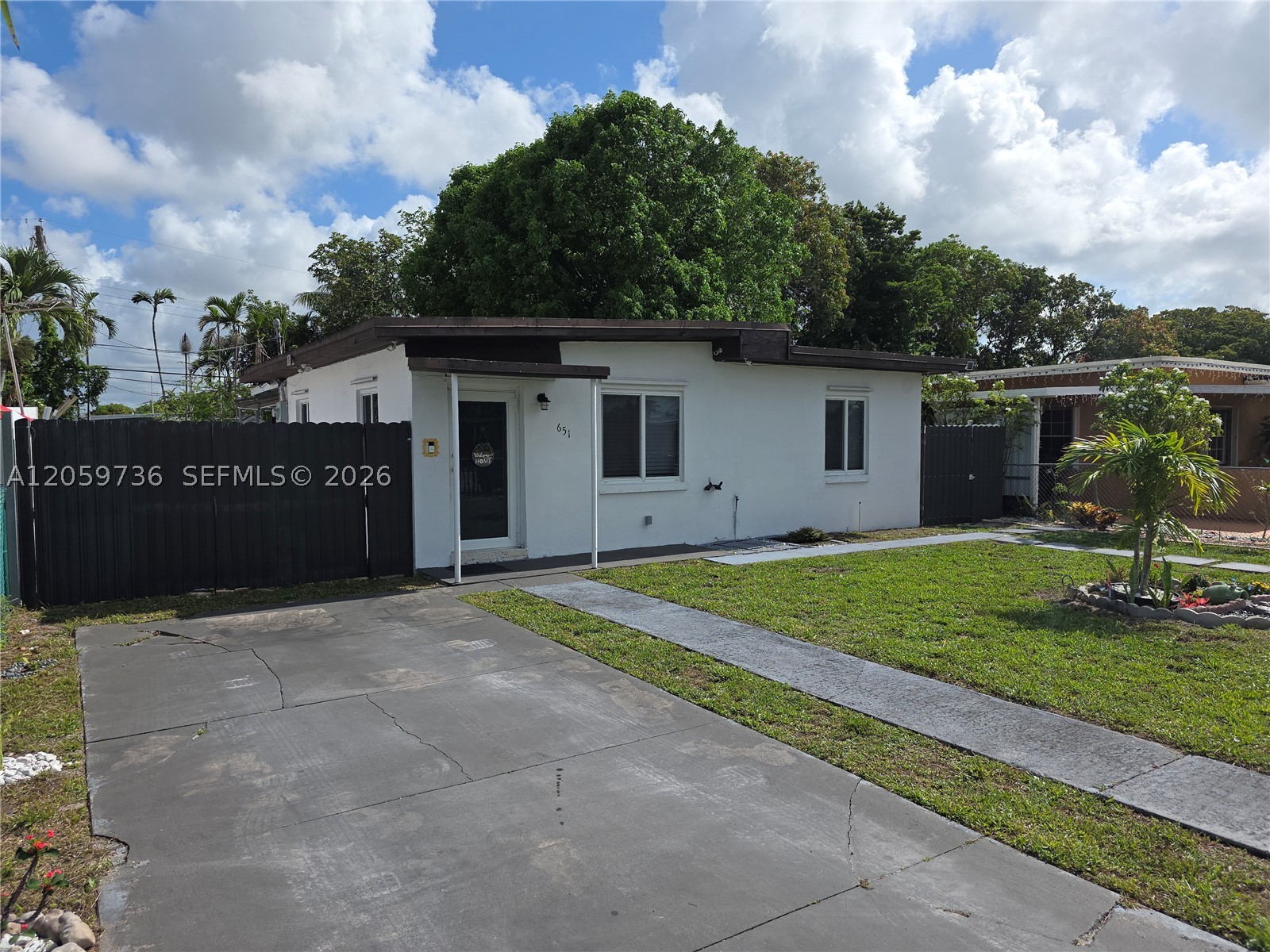 Hialeah photo 2