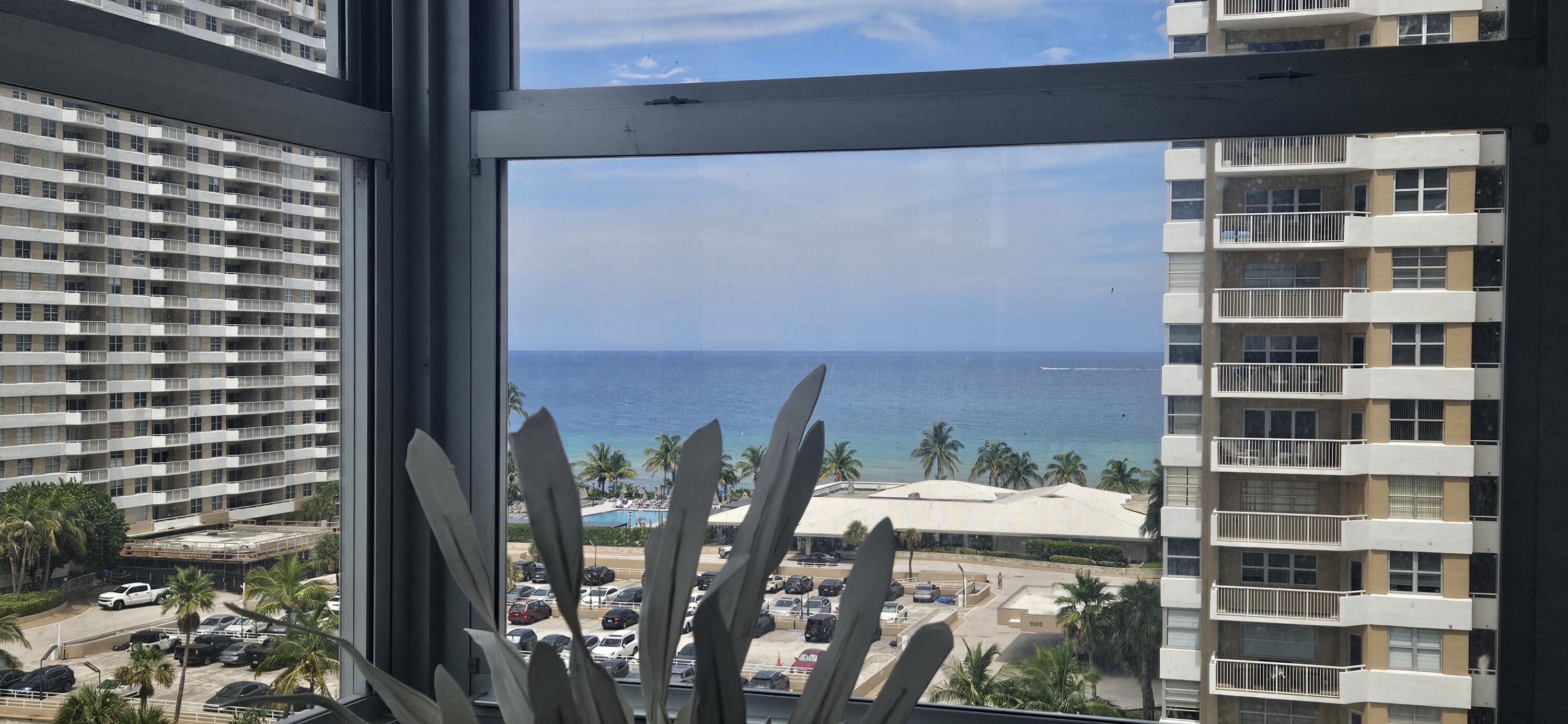 Hallandale Beach photo 4