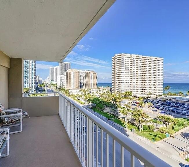 Hallandale Beach photo 5