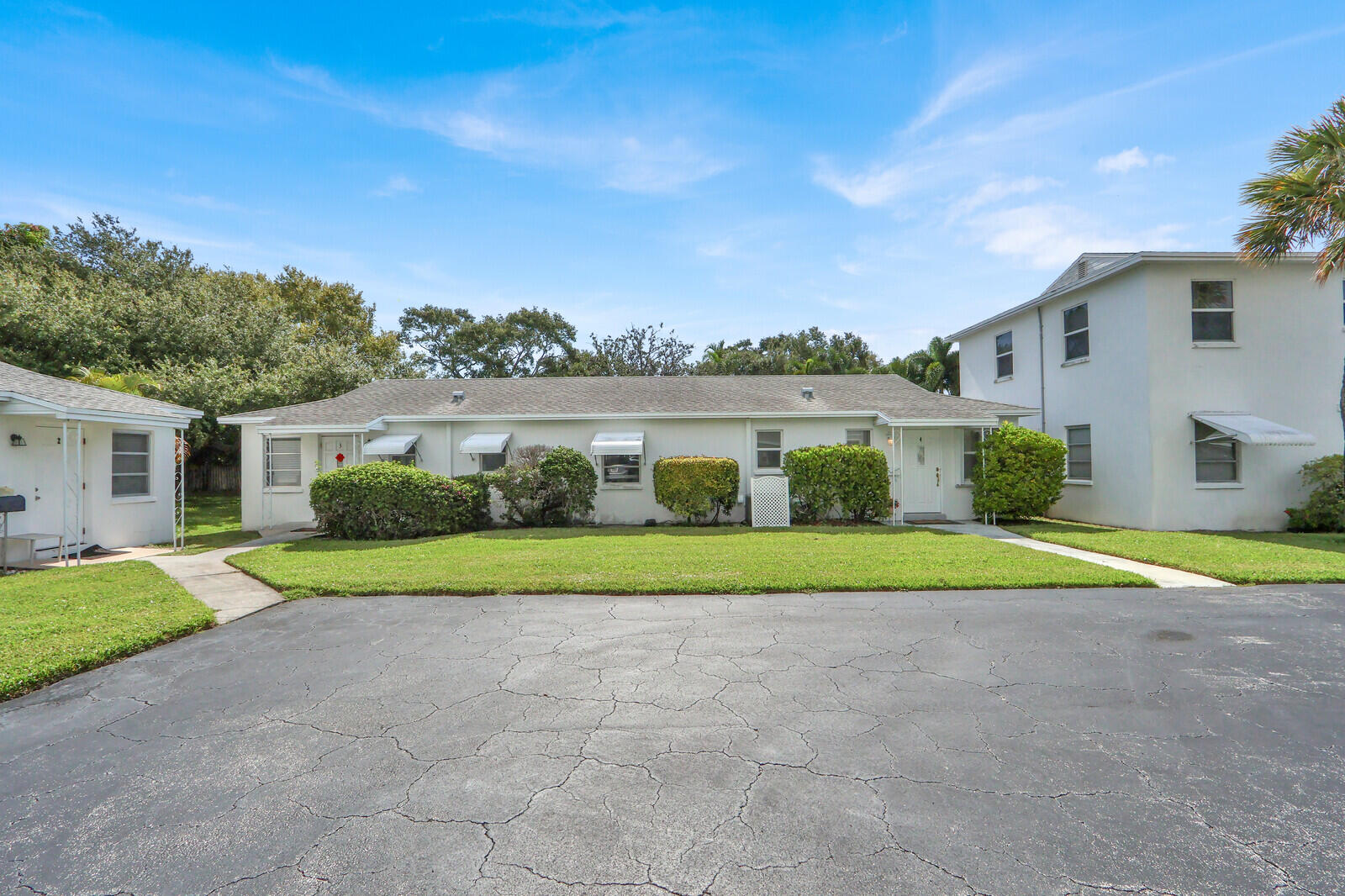 Palm Beach Gardens photo 2