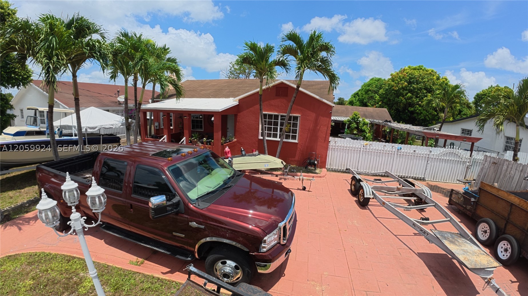 Miami Gardens photo 2