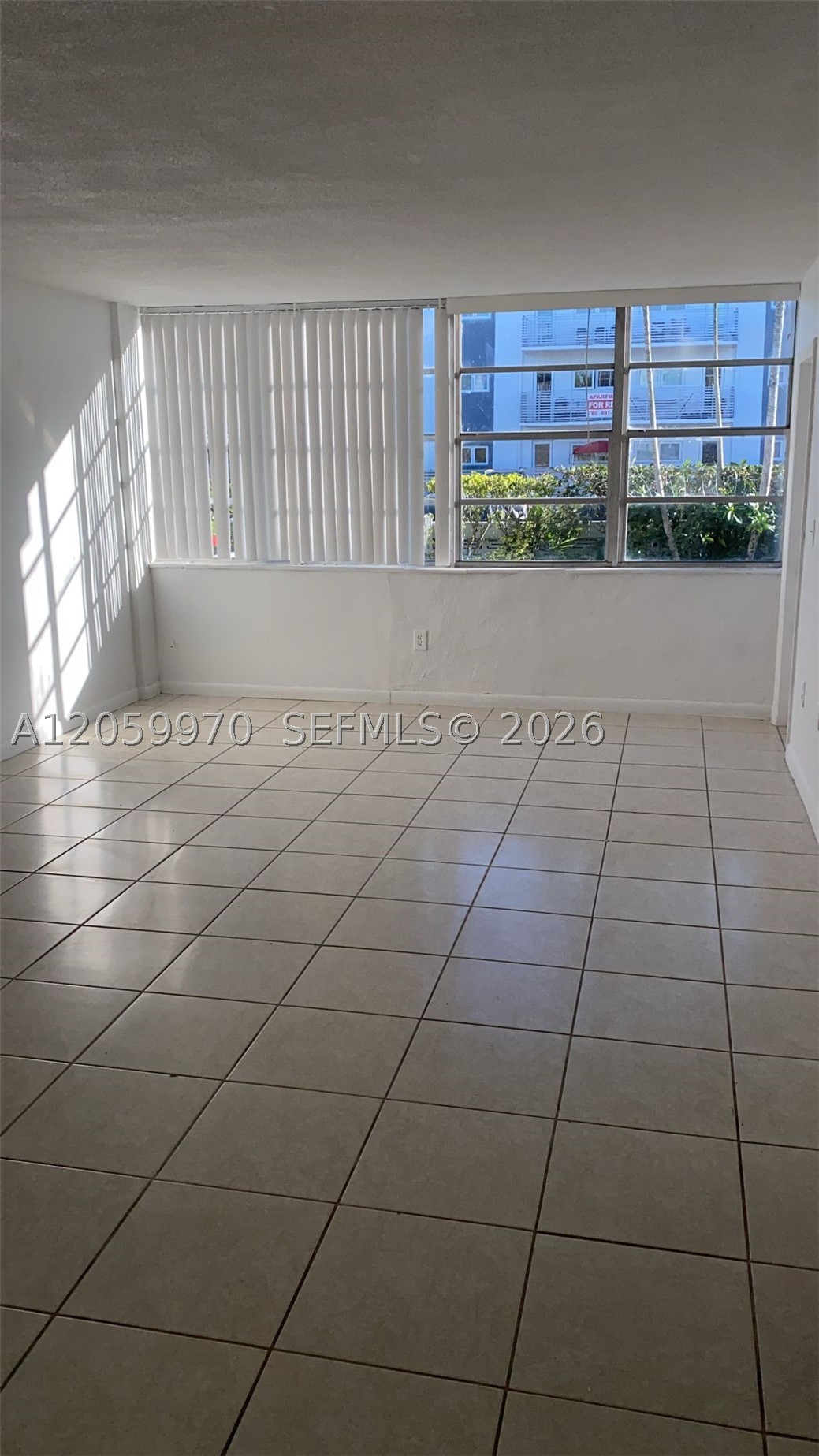 North Miami Beach photo 2