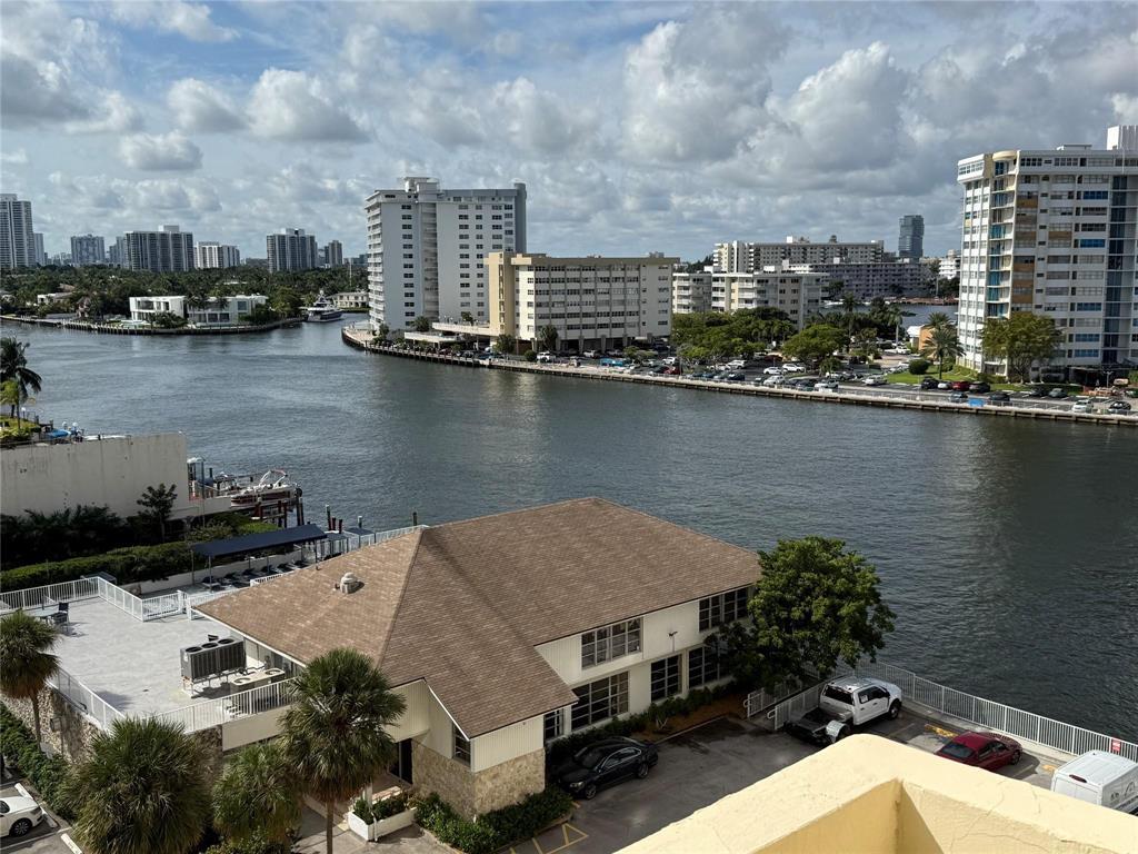 Hallandale Beach photo 3