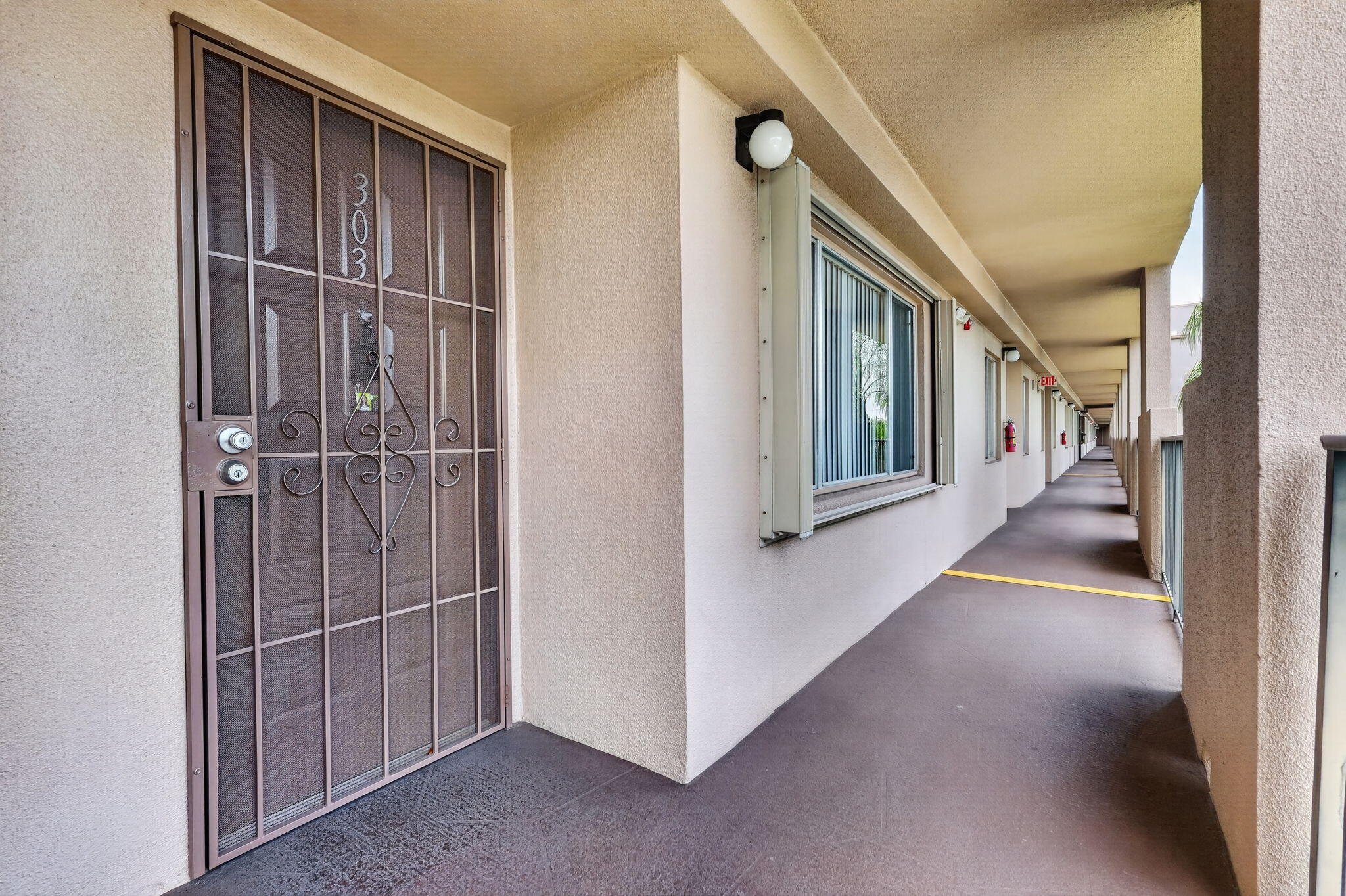 Pembroke Pines photo 4