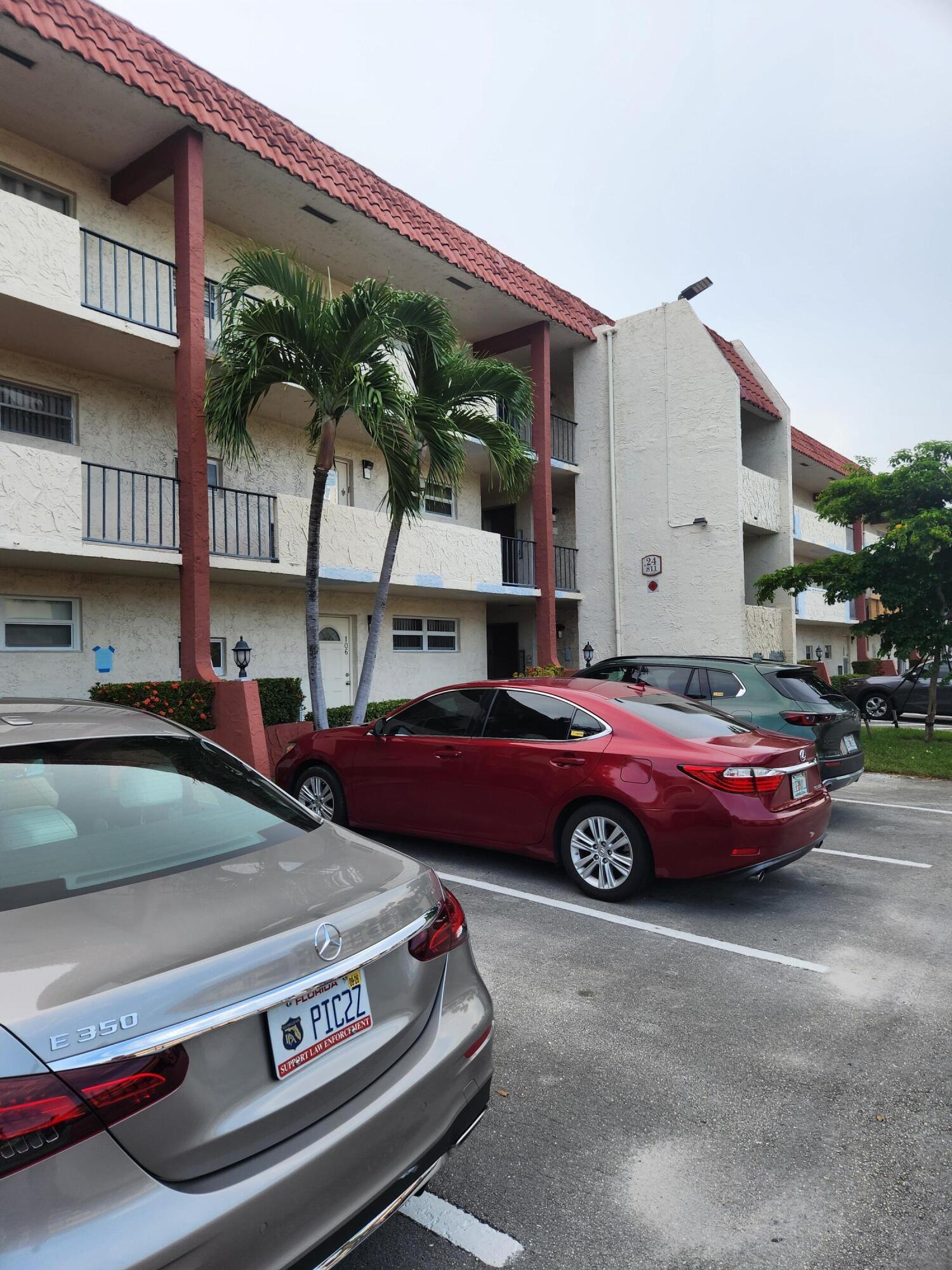 Pembroke Pines photo 5