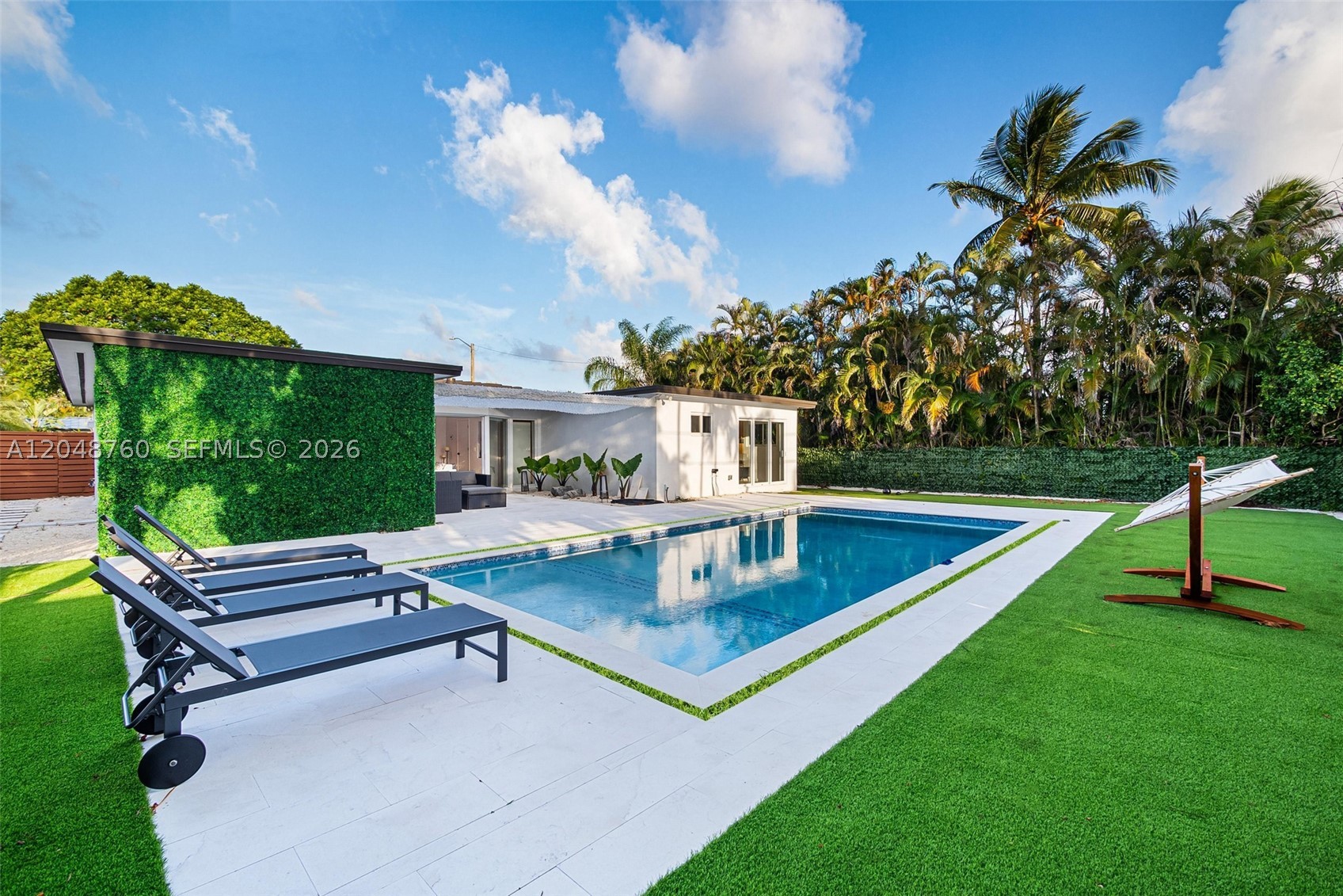 Miami Shores photo 3