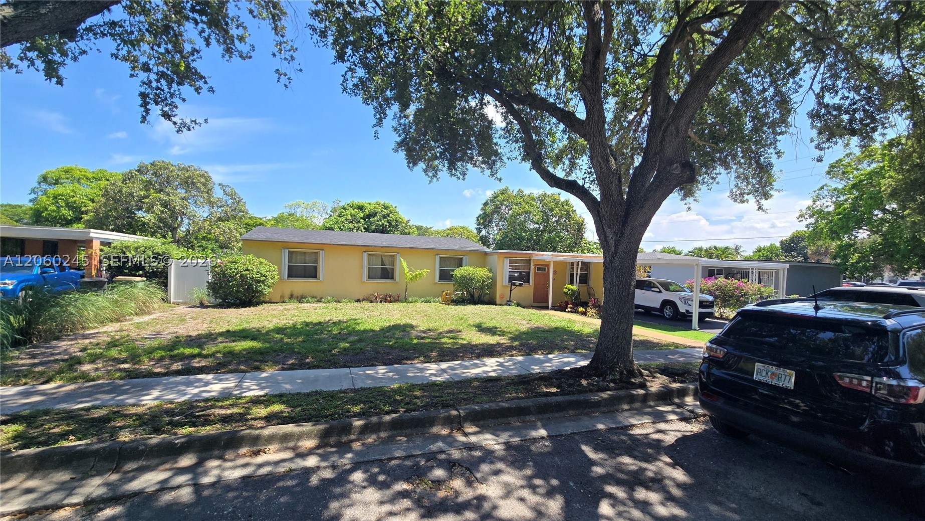 North Miami photo 2