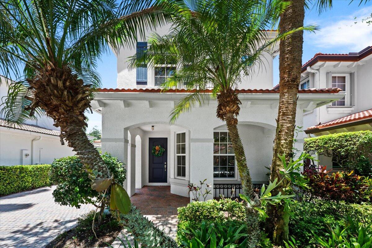 Palm Beach Gardens photo 2