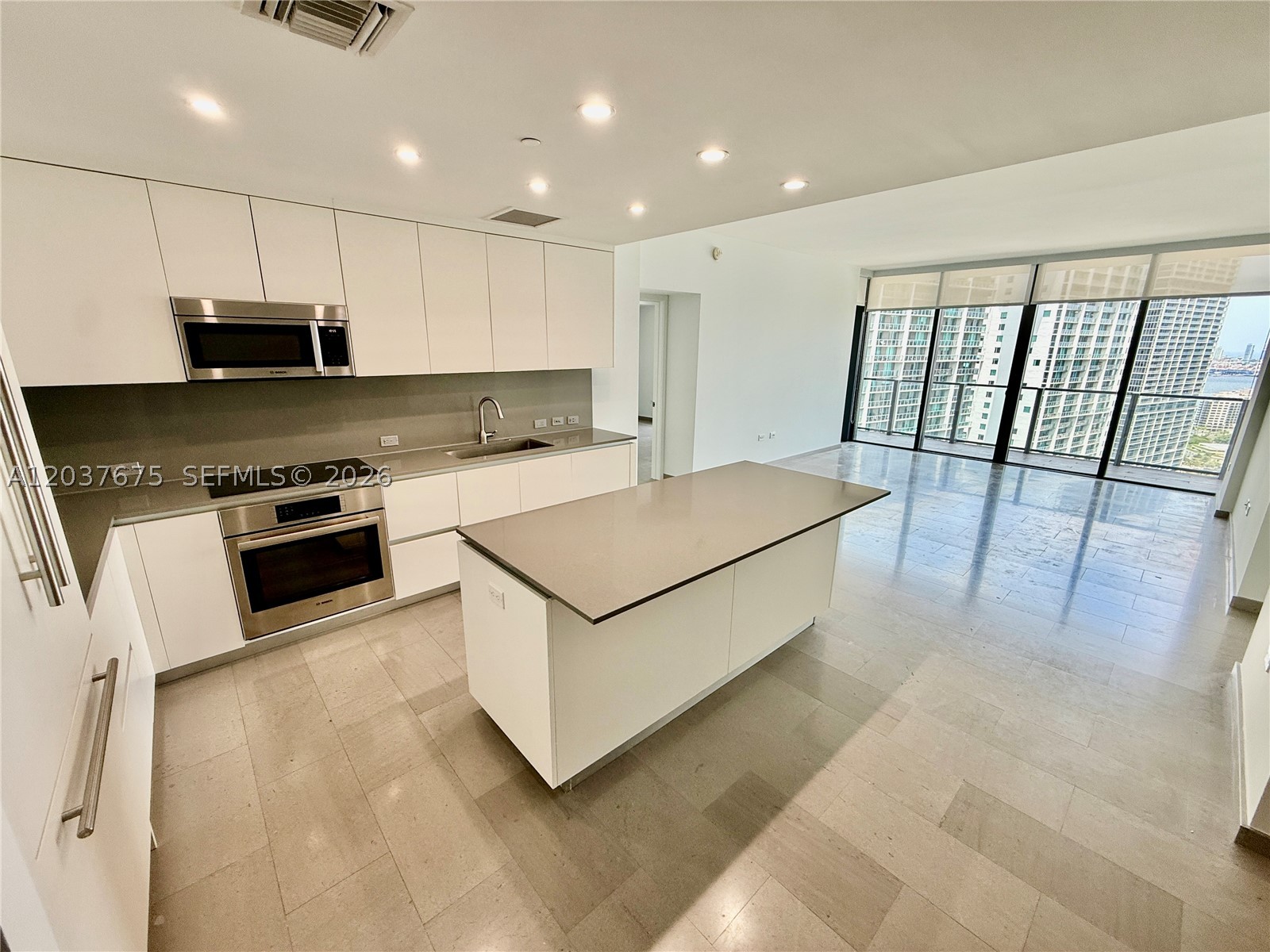 Miami photo 3