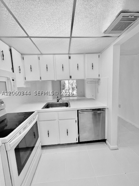 North Miami Beach photo 5