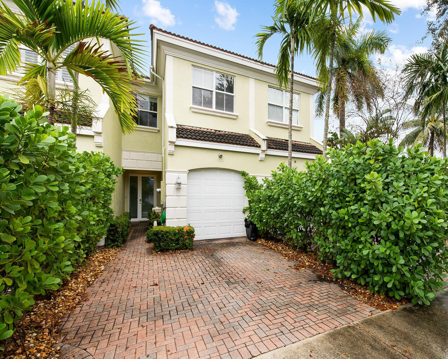 Fort Lauderdale photo 2