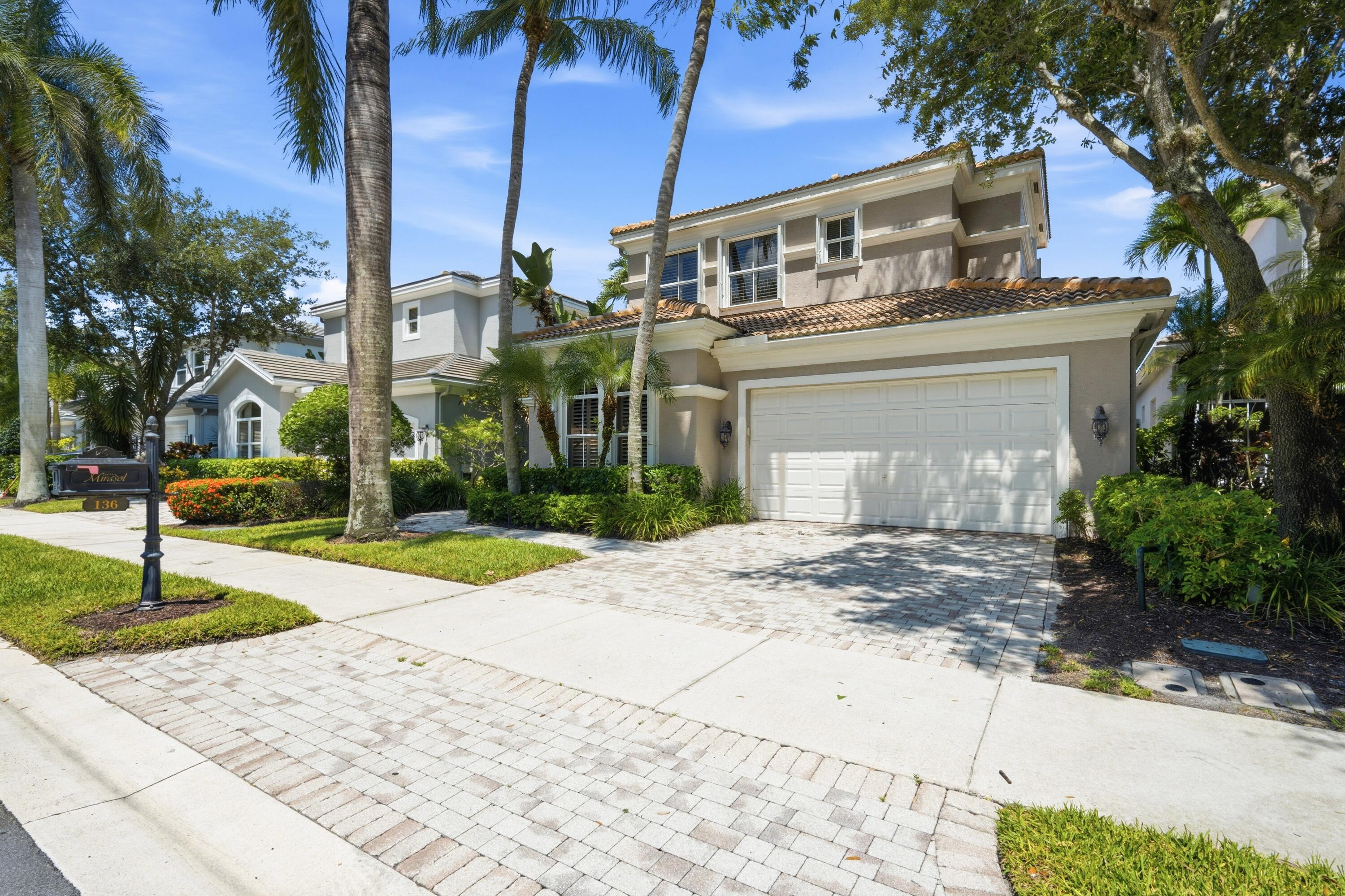Palm Beach Gardens photo 3