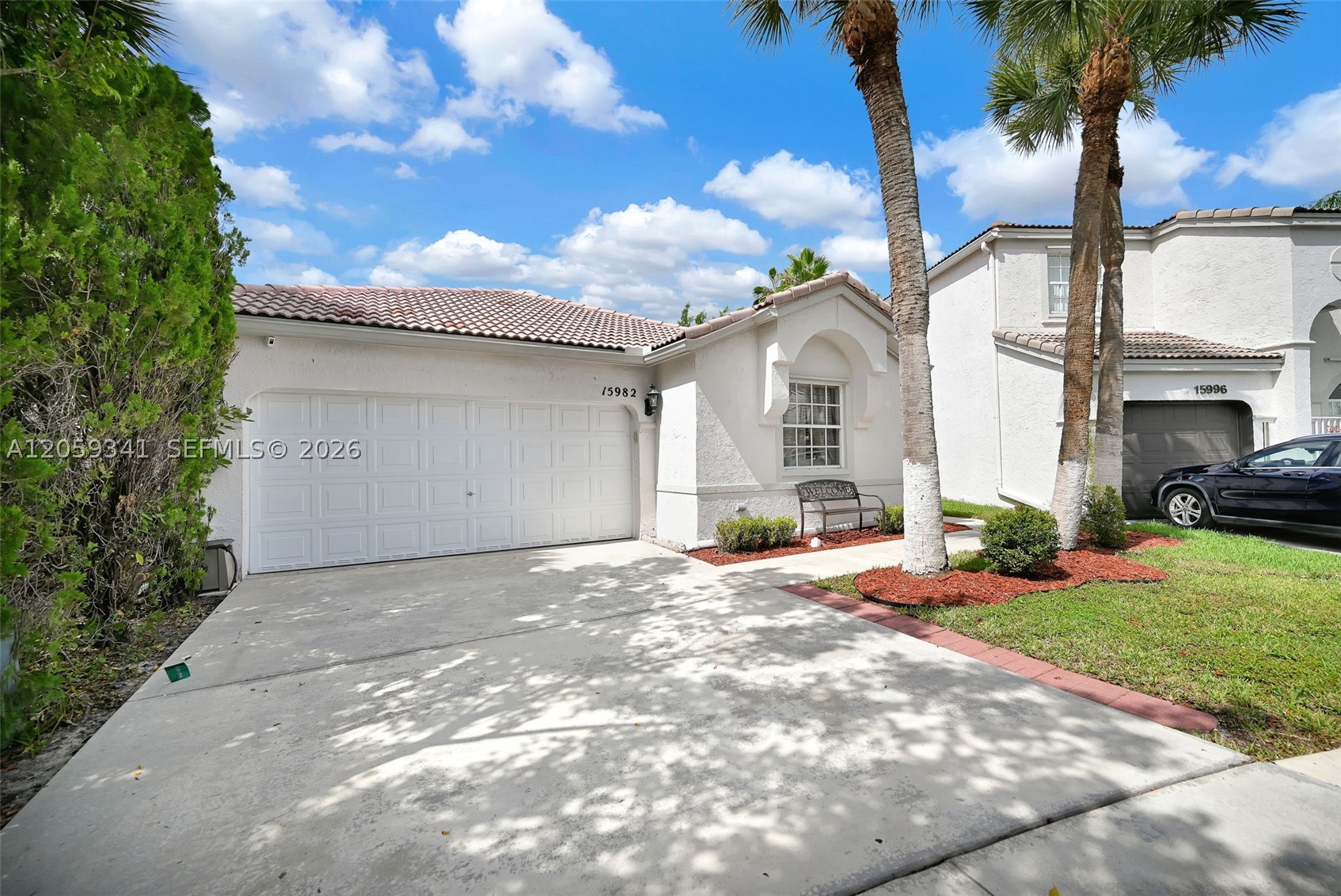Pembroke Pines photo 4
