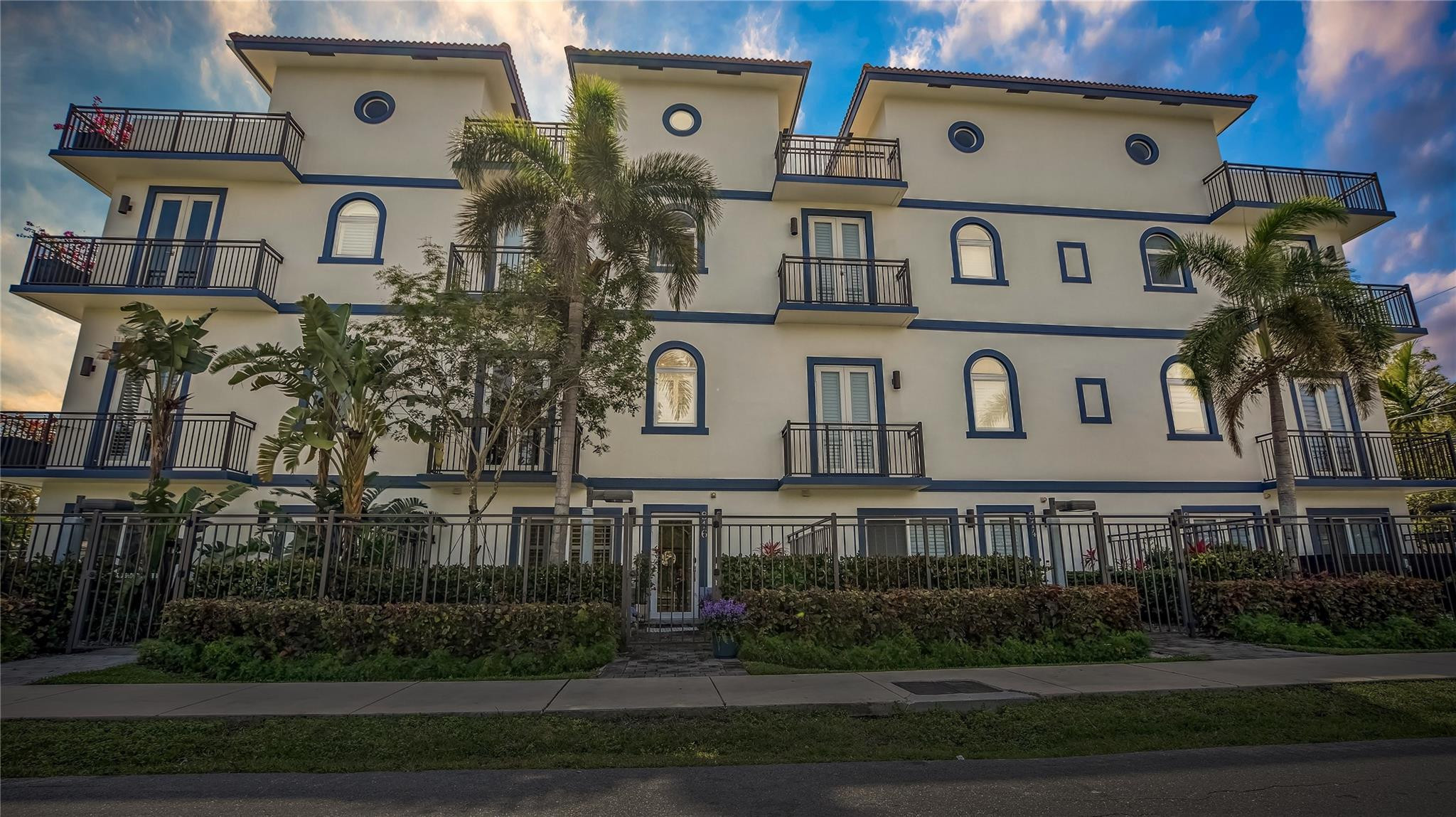 Fort Lauderdale photo 1