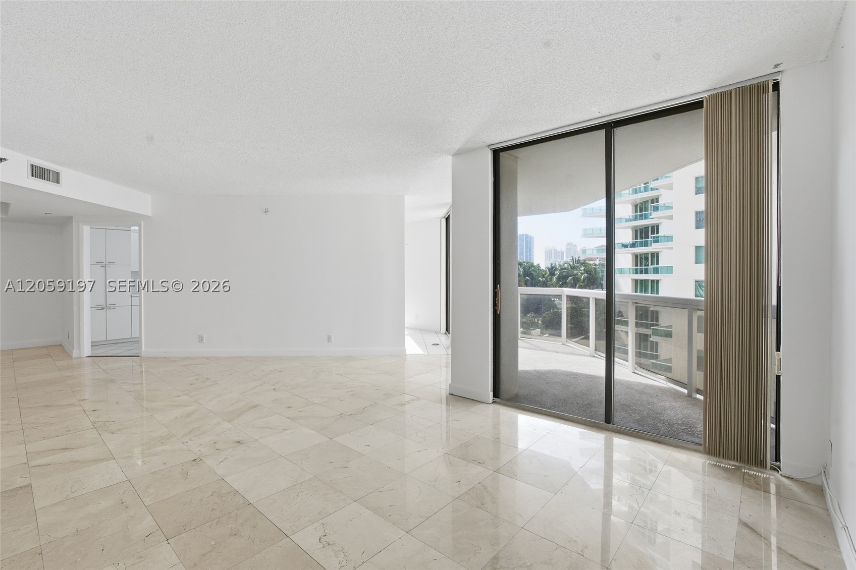 Aventura photo 4