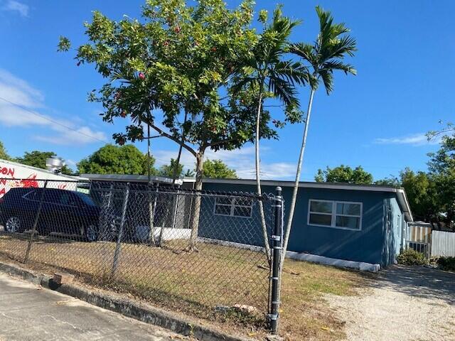 Fort Lauderdale photo 2