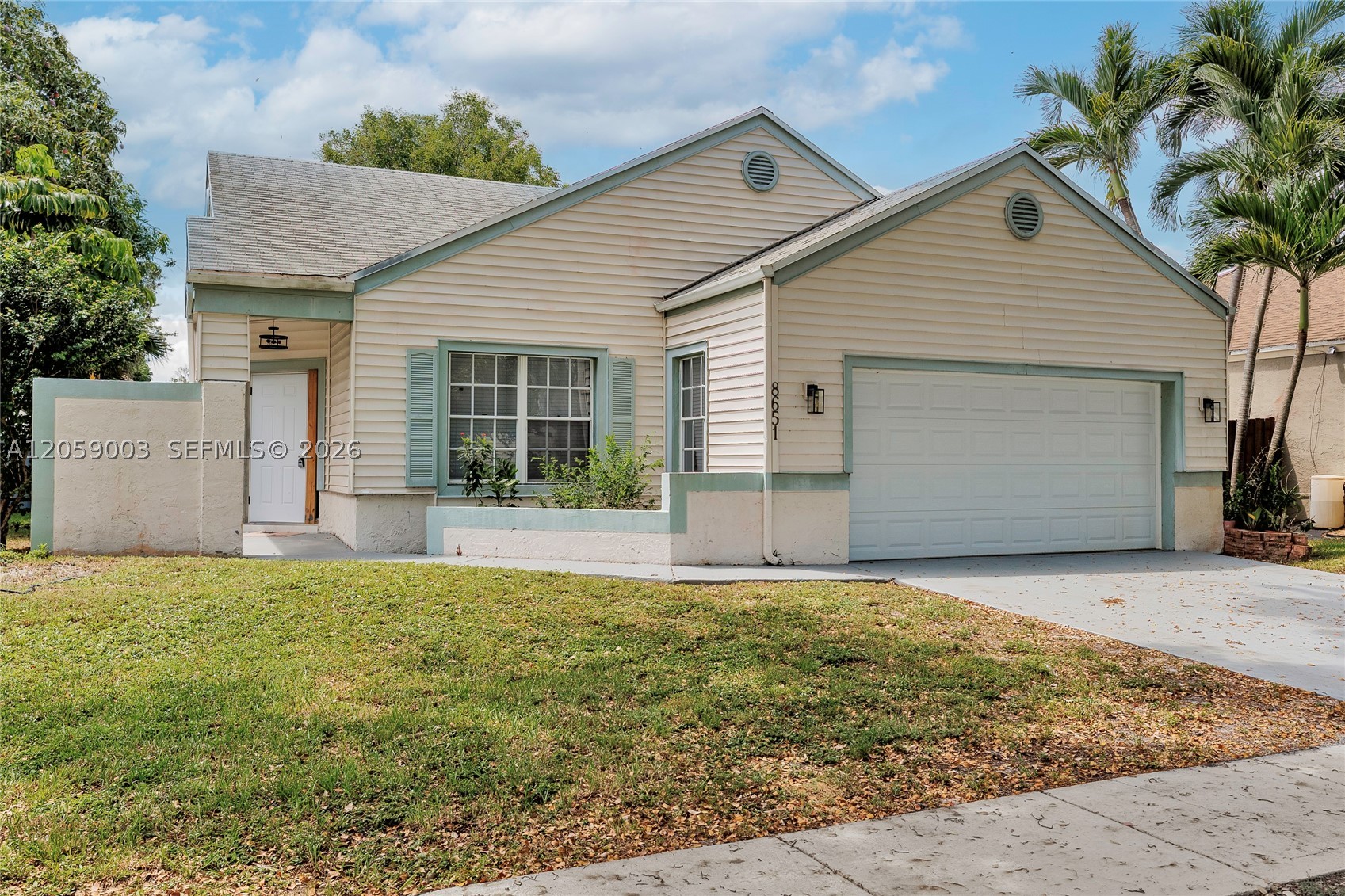 Pembroke Pines photo 2
