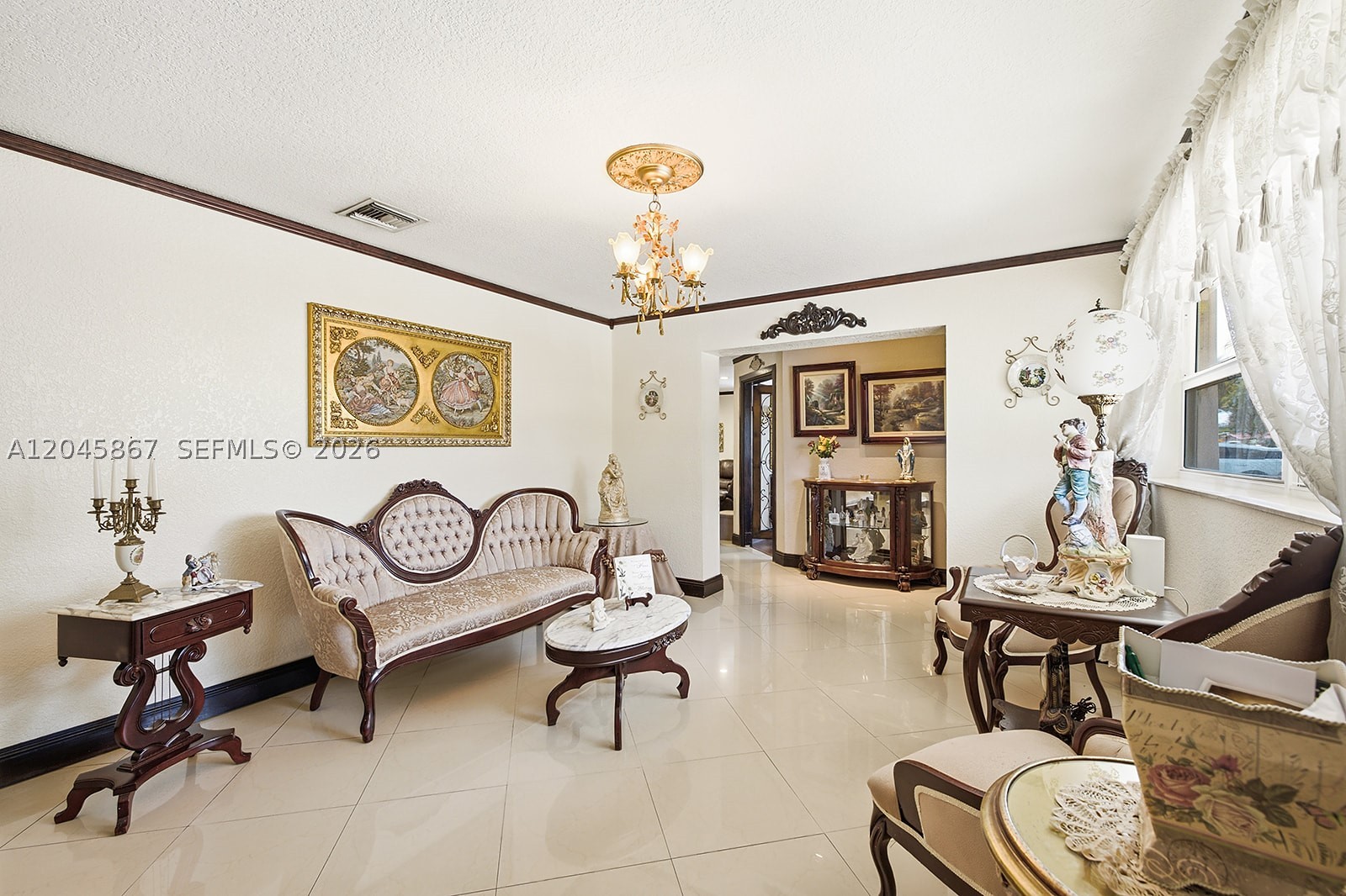 Hialeah photo 5