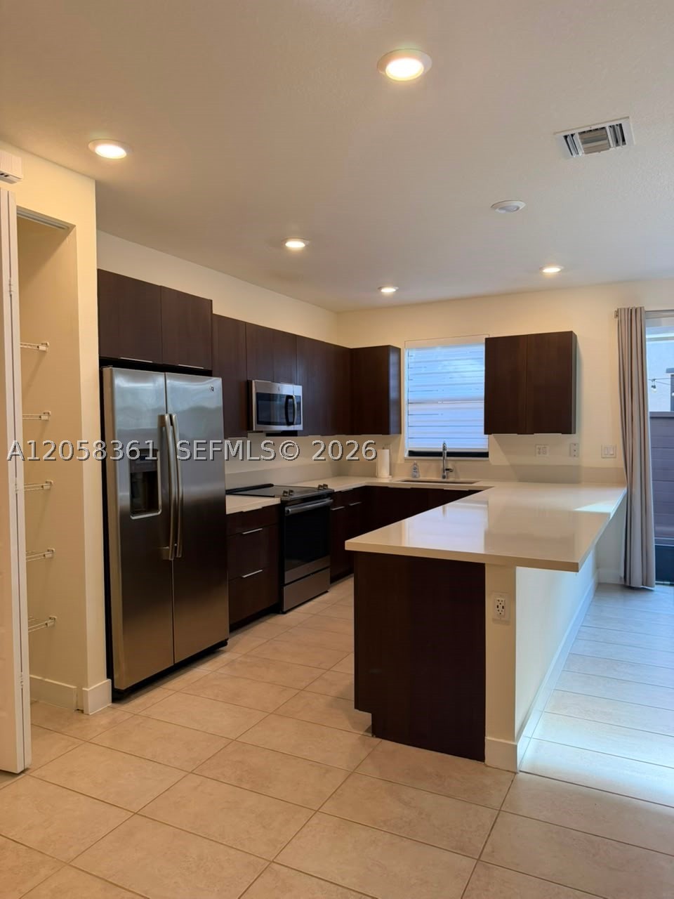 Miami Lakes photo 5