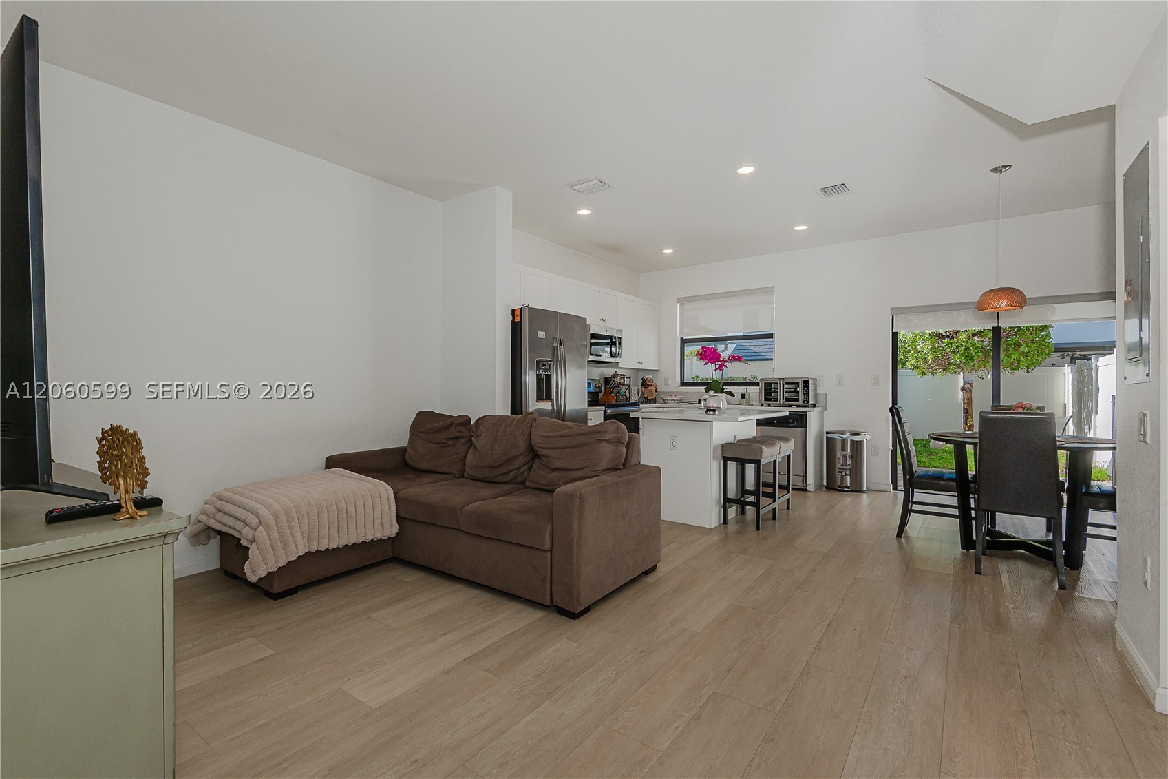 Hialeah photo 4