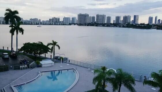 North Miami Beach photo 2