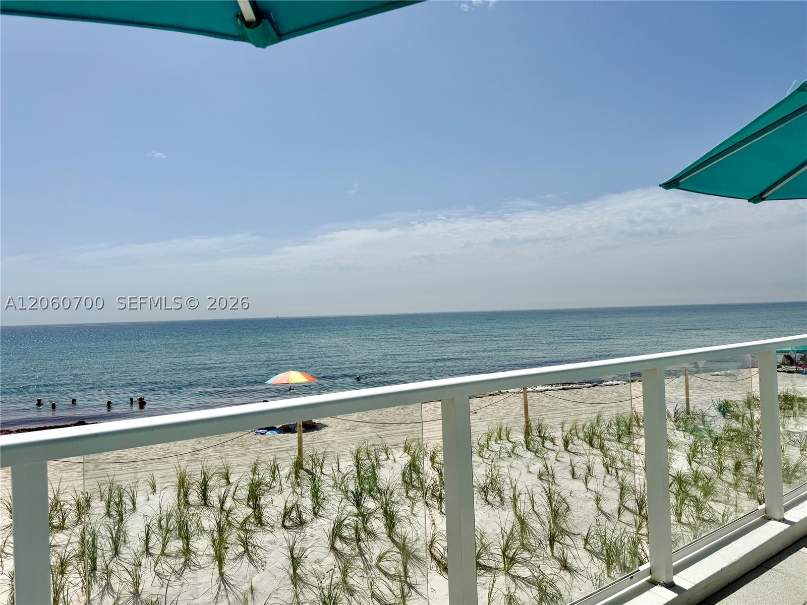 Hallandale Beach photo 2