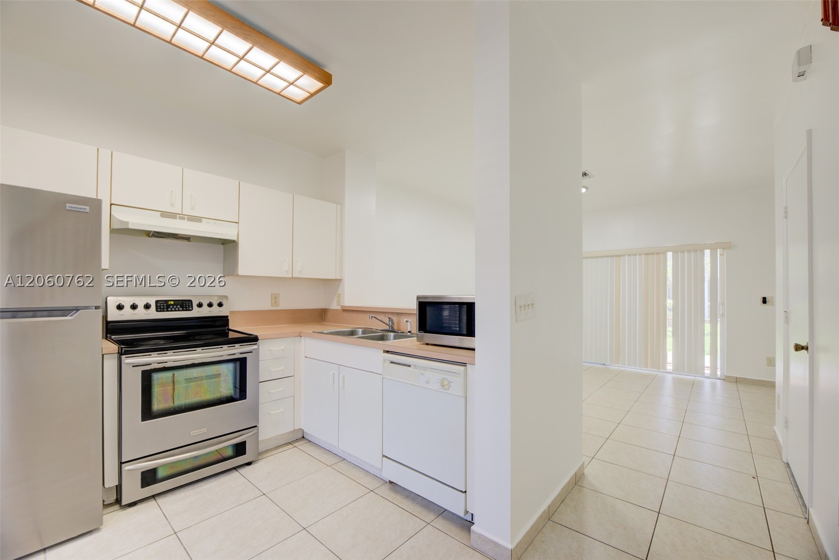 Pembroke Pines photo 5