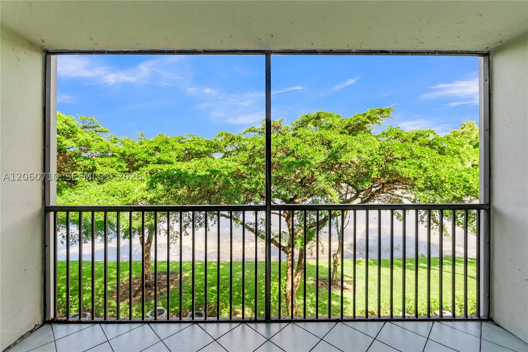 Pembroke Pines photo 4