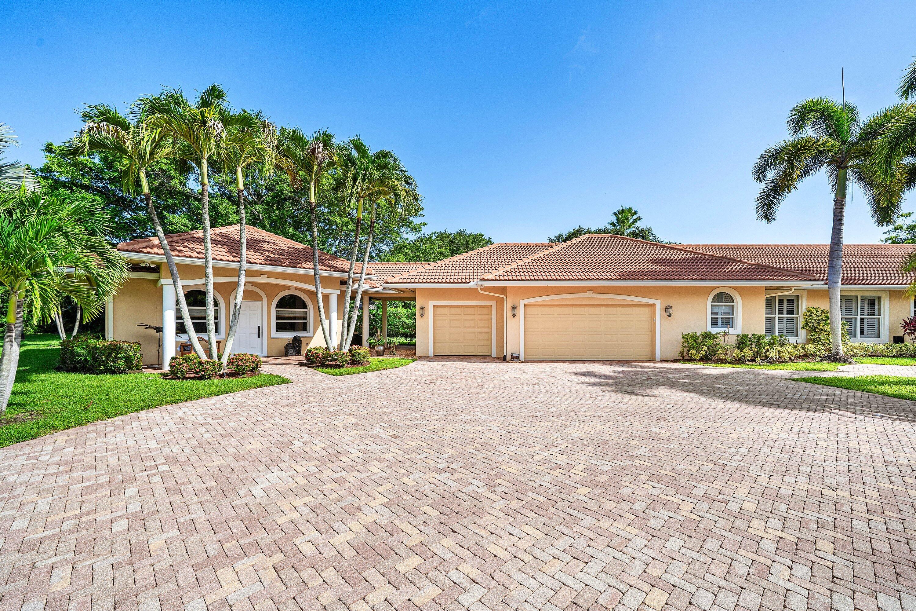 Palm Beach Gardens photo 3