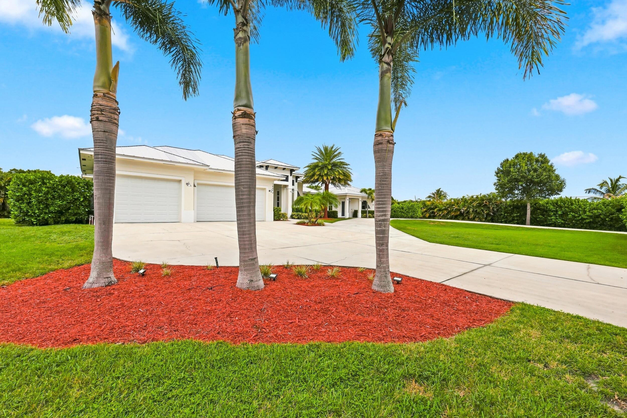 Palm Beach Gardens photo 3
