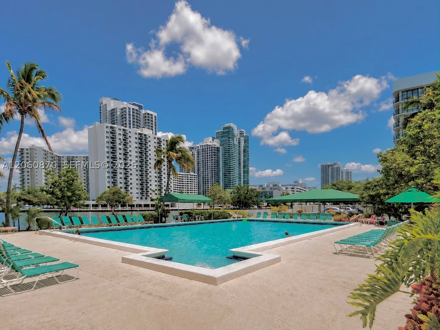 Hallandale Beach photo 1