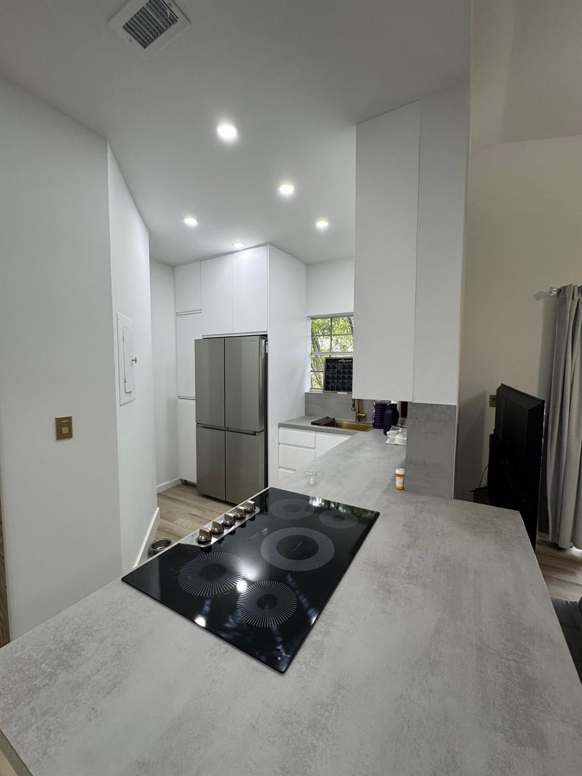 Pembroke Pines photo 1