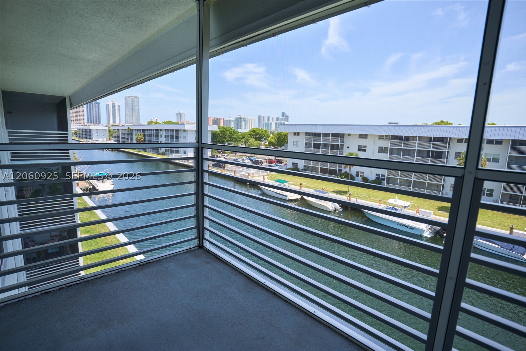 North Miami Beach photo 3