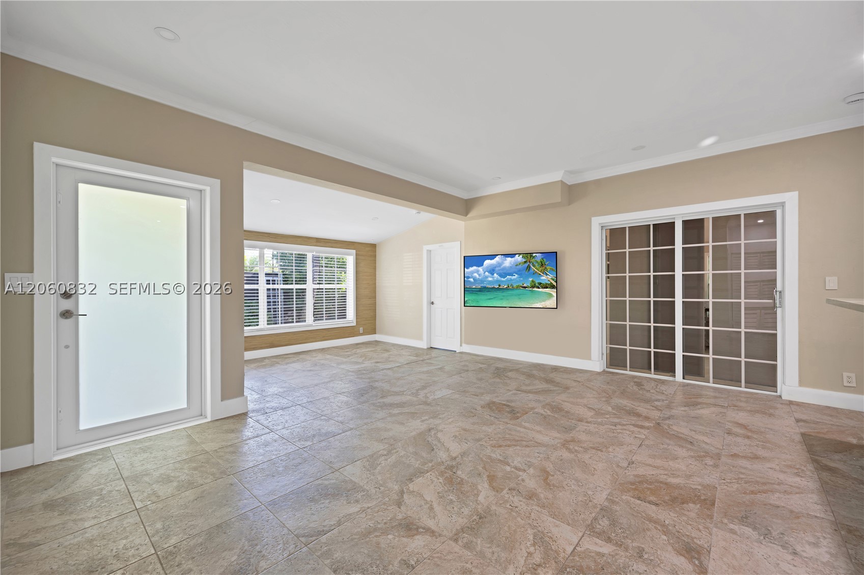Hallandale Beach photo 3