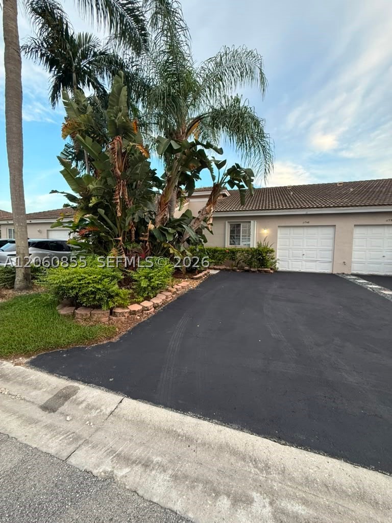 Miramar photo 4