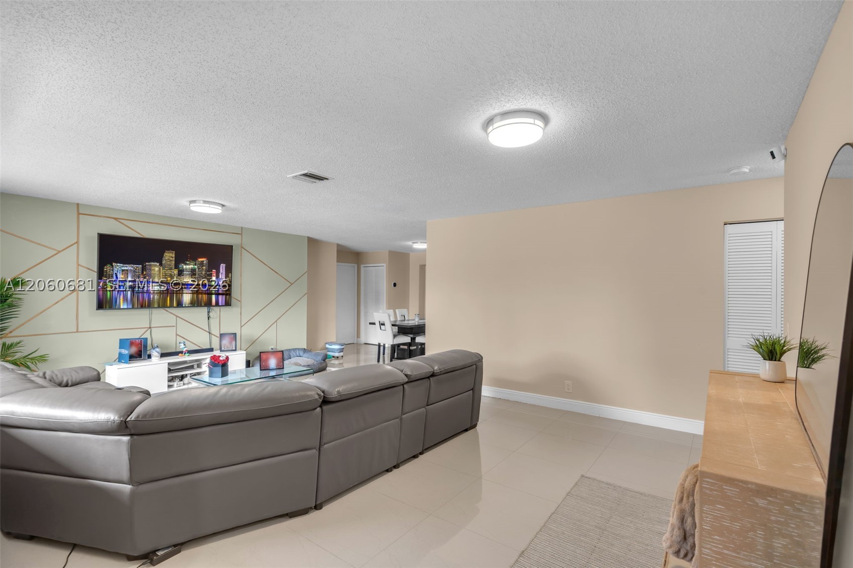 Pembroke Pines photo 5