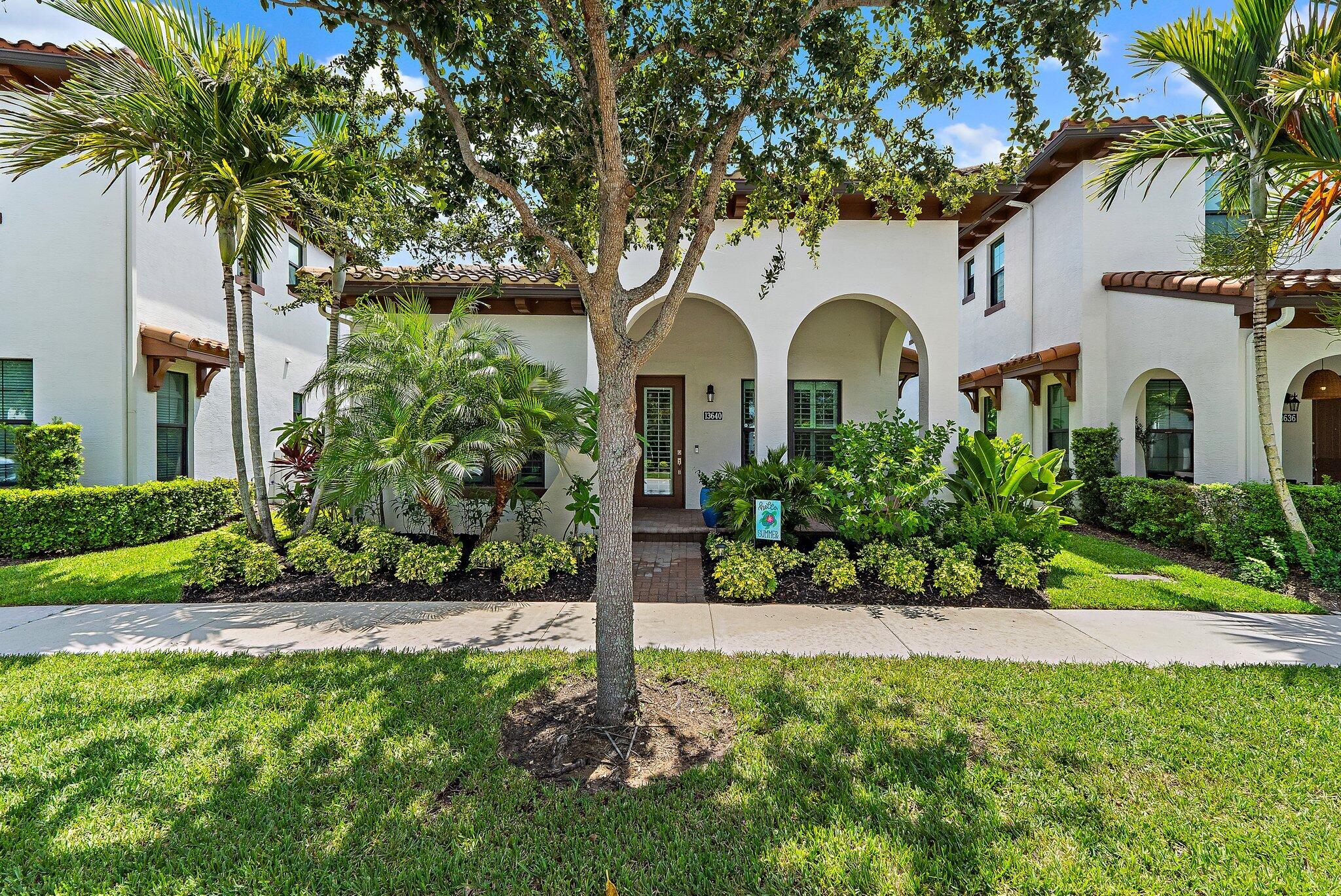 Palm Beach Gardens photo 4