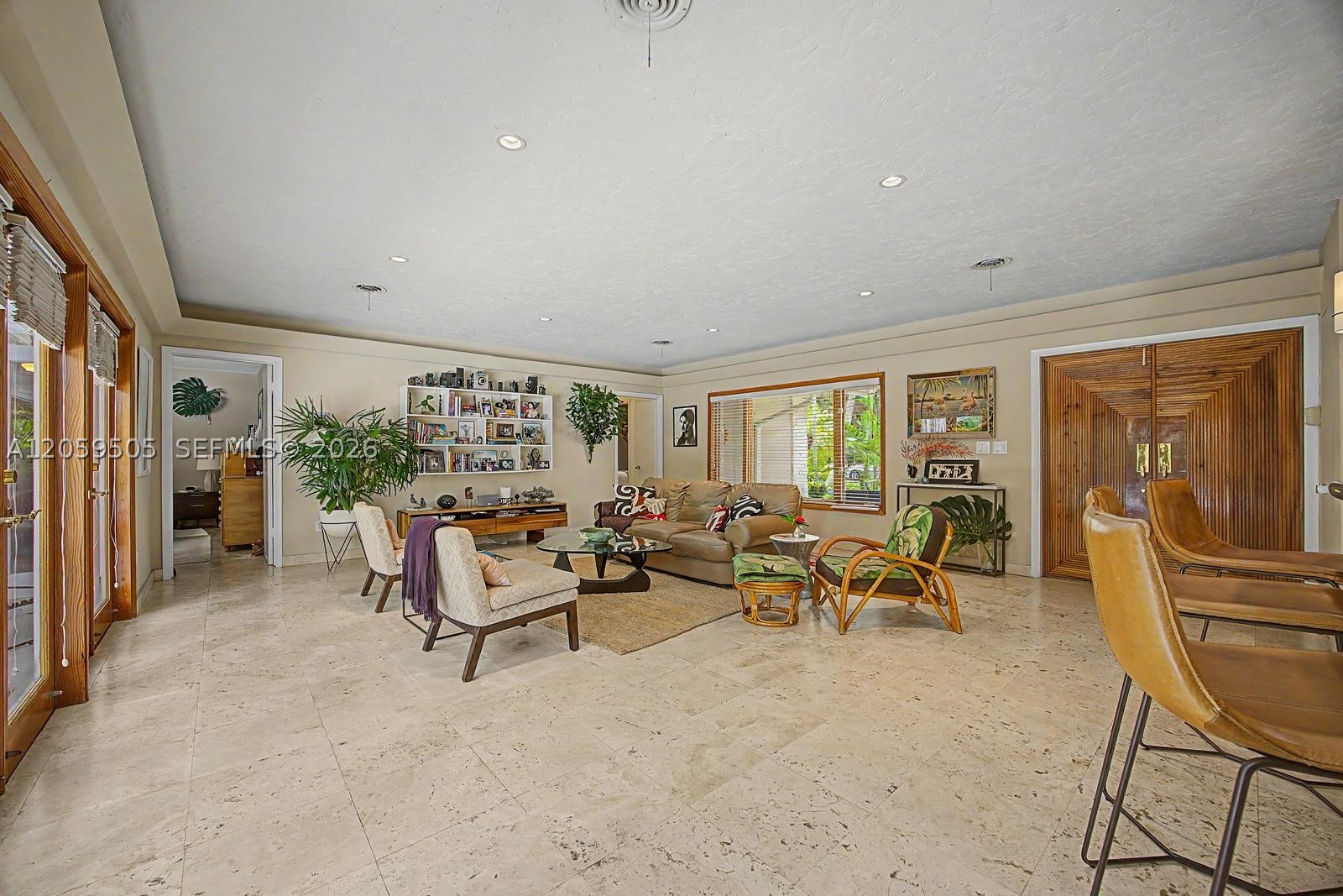 Pinecrest photo 5