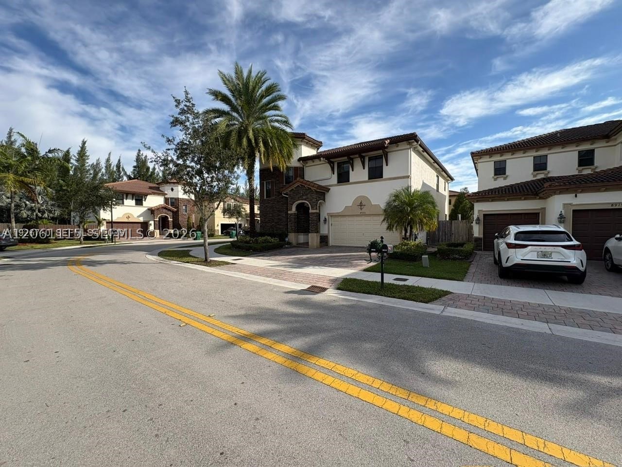 Doral photo 2