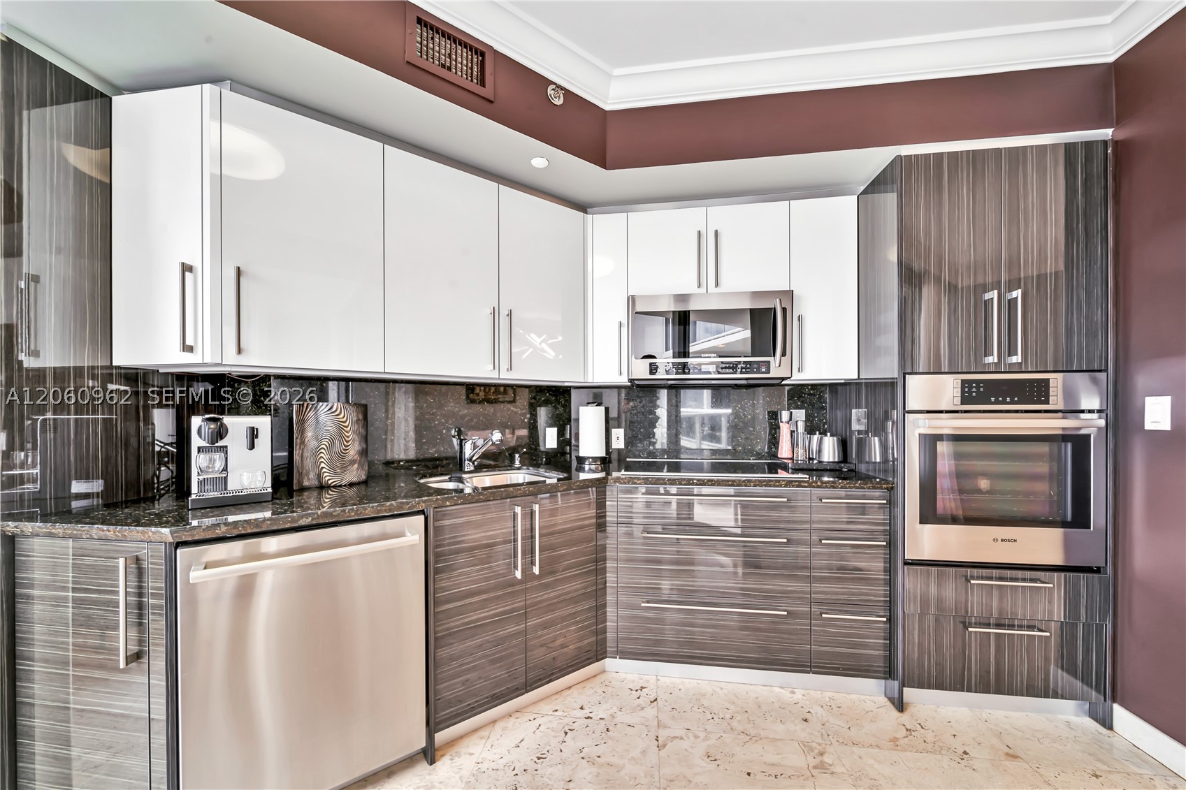 Sunny Isles Beach photo 2