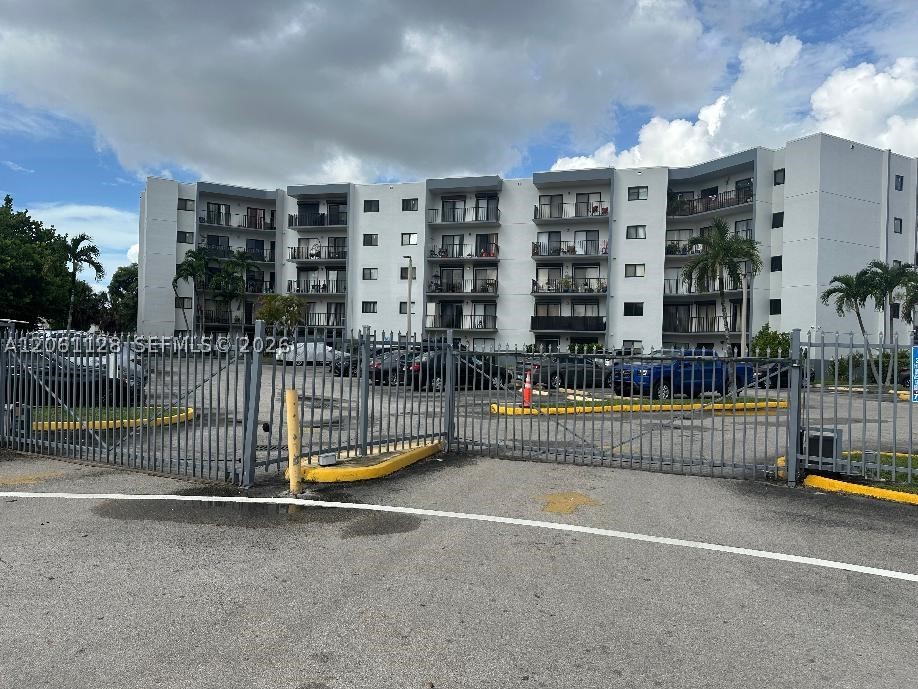Hialeah photo 2