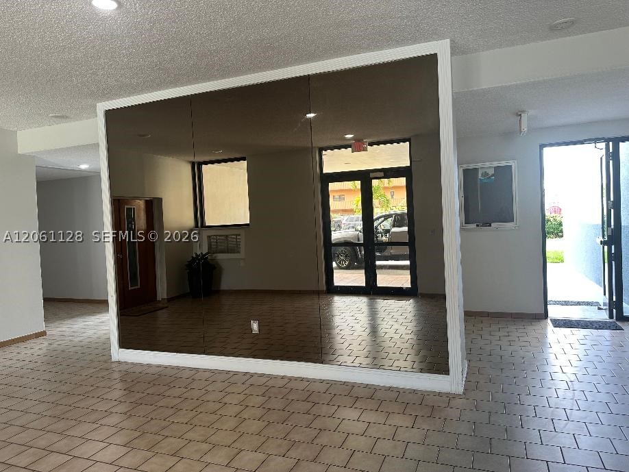Hialeah photo 3