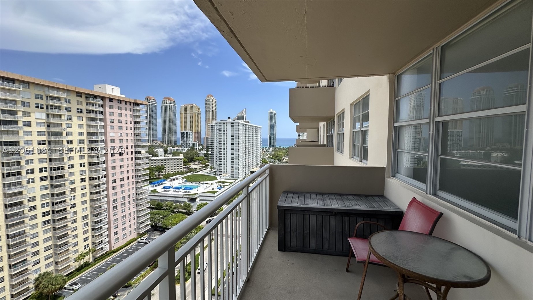 Sunny Isles Beach photo 1